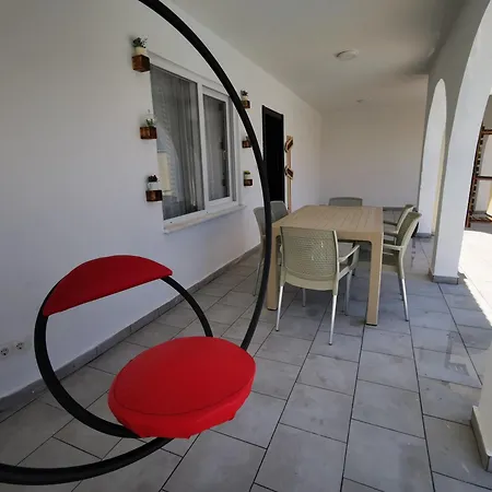 Red F30 Kirmizi,modern Tasarimli * Belek